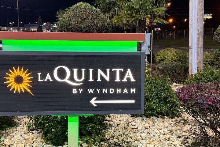 La Quinta Inn & Suites by Wyndham Forsyth