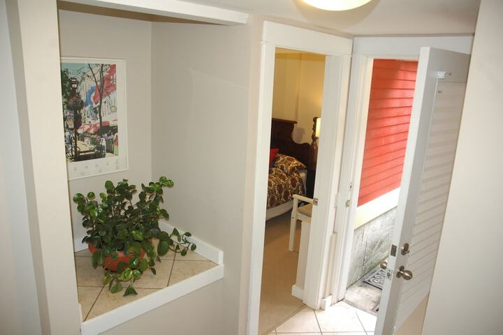 Room 37 of 43