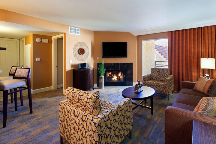 Room 44 of 73