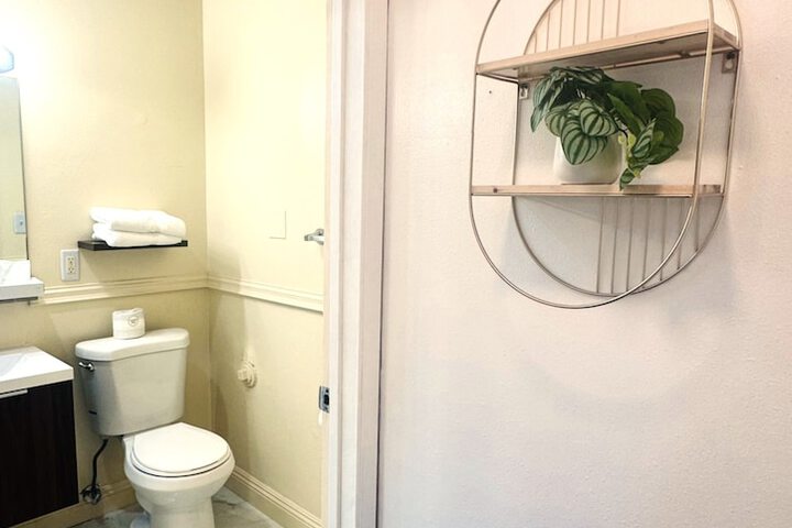 Room 10 of 56