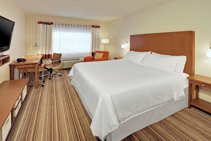 Room 8 of 22