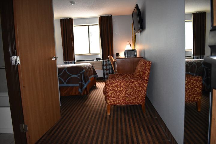 Room 23 of 30