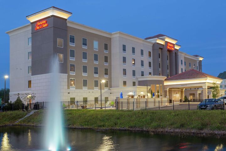 Hotel 4 of 40