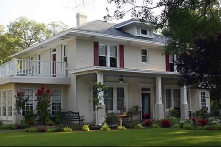 Delta Street Inn