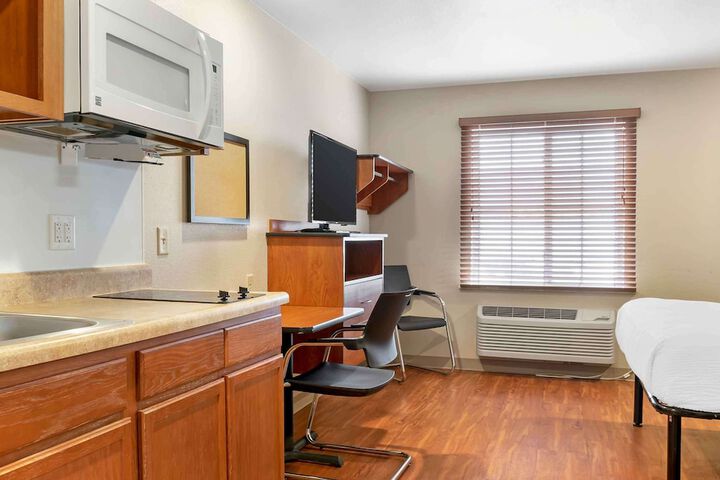 Extended Stay America Select Suites - Grand Rapids - Wyoming