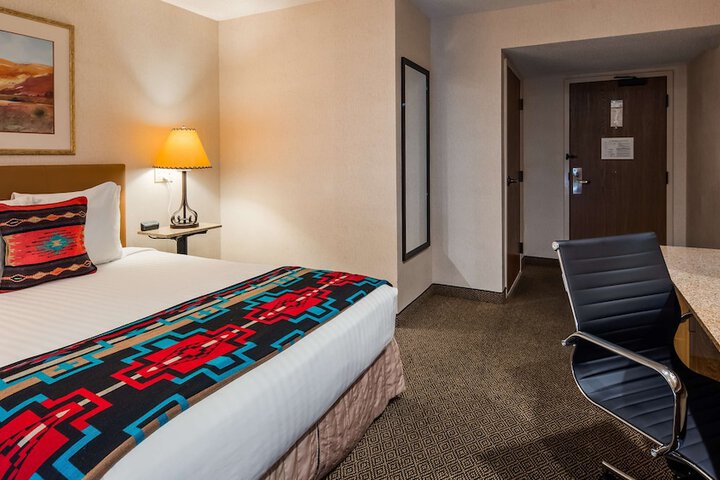 Room 14 of 27