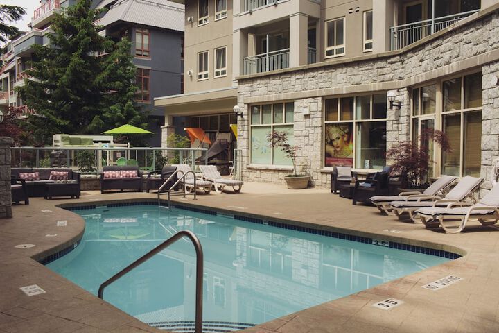 Pool 6 of 62