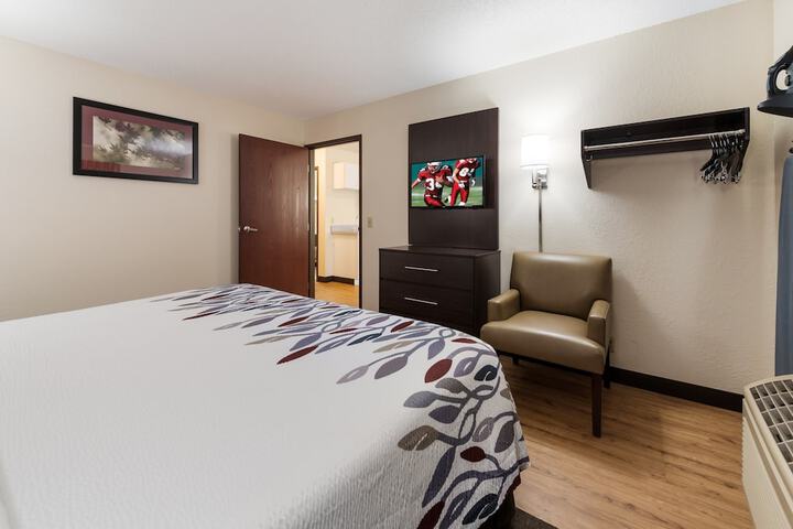 Room 29 of 32