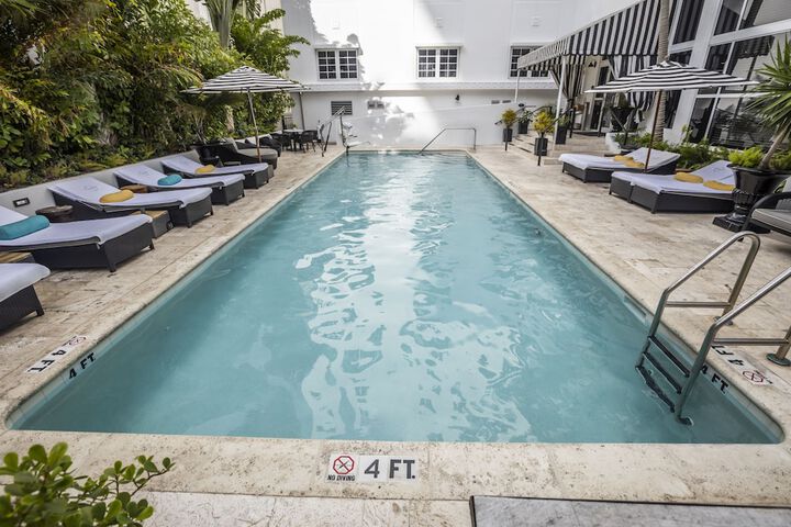 Pool 10 of 59