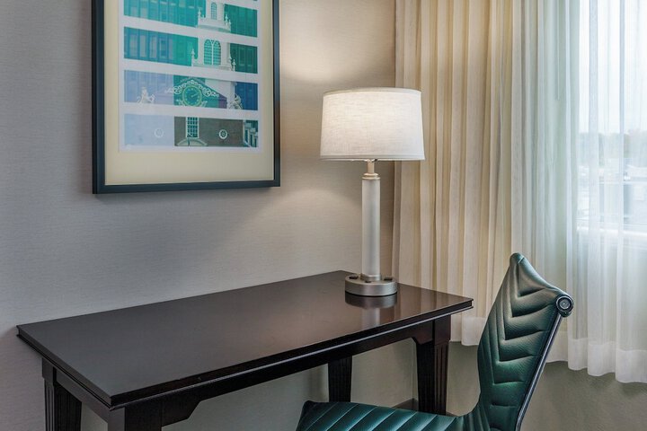 Holiday Inn Hotel & Suites Boston - Peabody by IHG