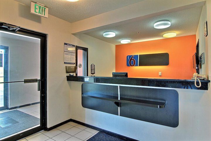 Hotel Interior 12 of 31