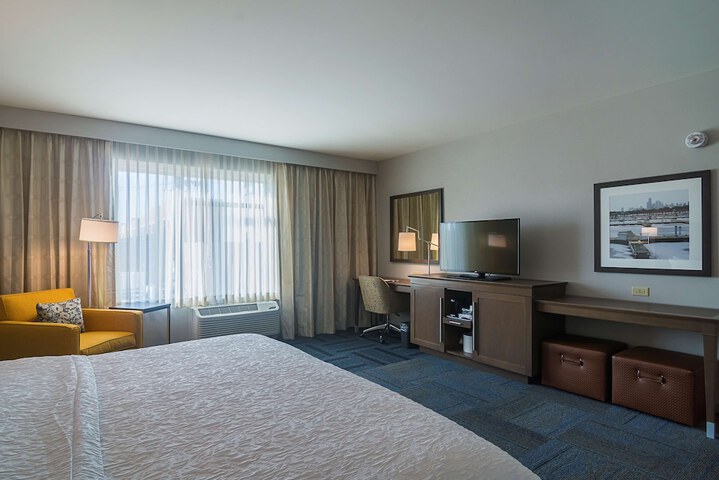 Room 30 of 58