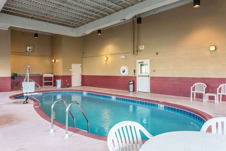 Comfort Inn Decatur Priceville