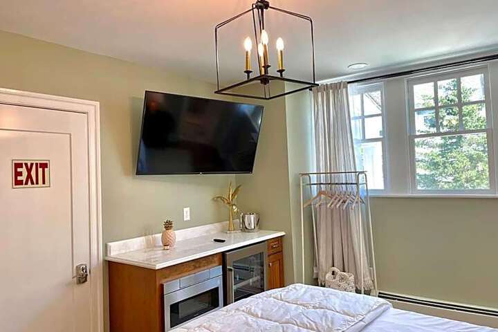 Buttonwood Boutique Hotel