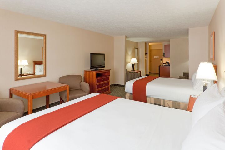 Holiday Inn Express & Suites Kent - University Area by IHG