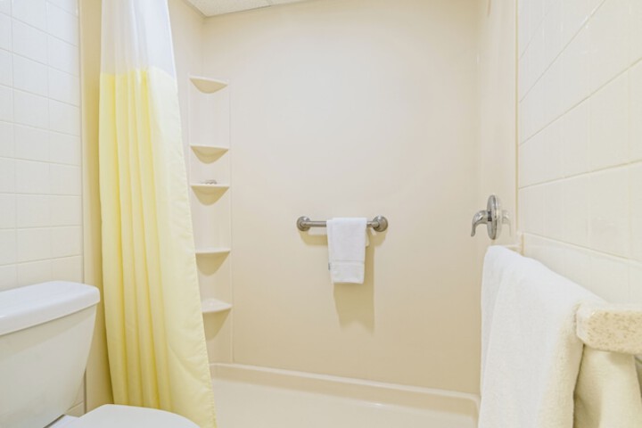 Town and Country Inn & Resort