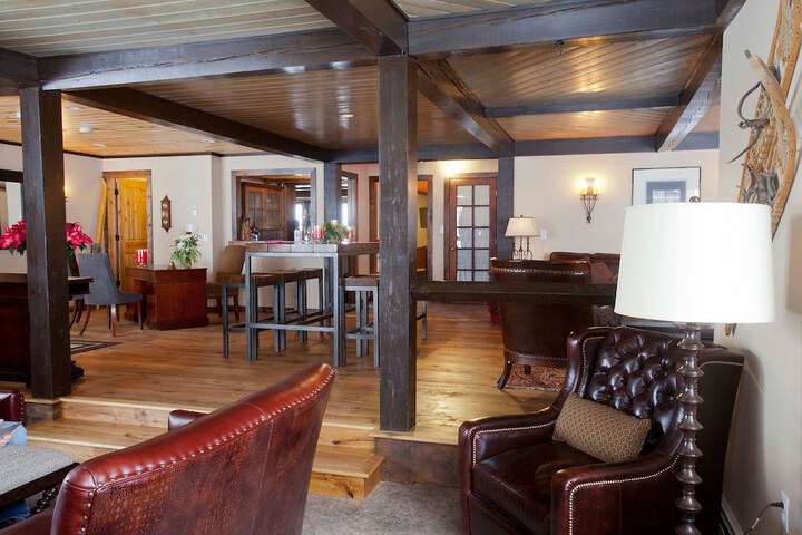 Hotel Interior 18 of 70