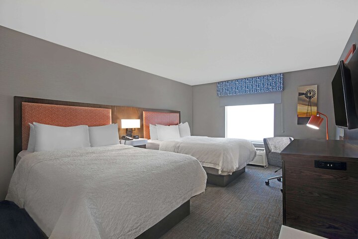 Room 14 of 28