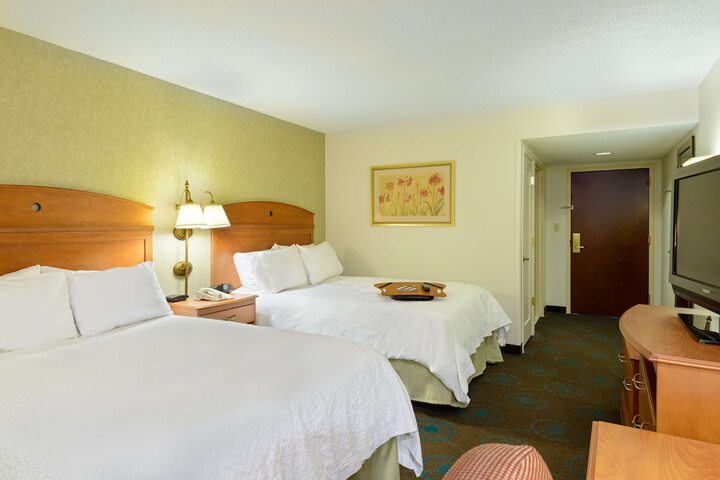 Room 11 of 20