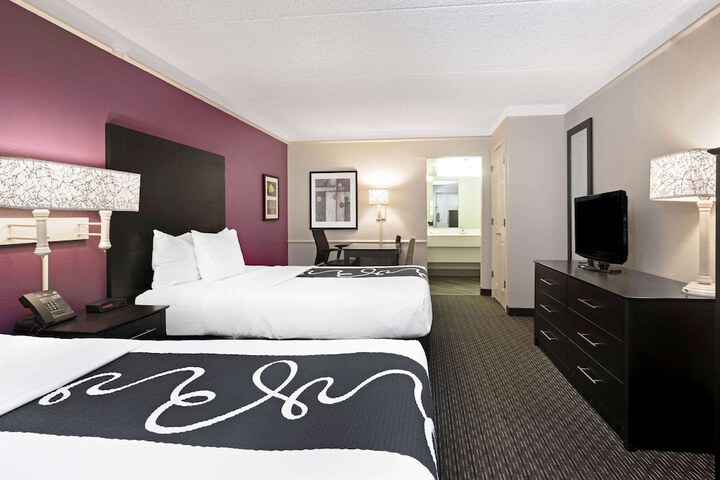 Room 36 of 61