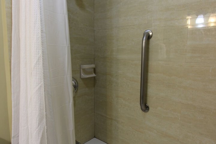 Room 82 of 117
