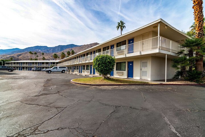Hotel 6 of 57