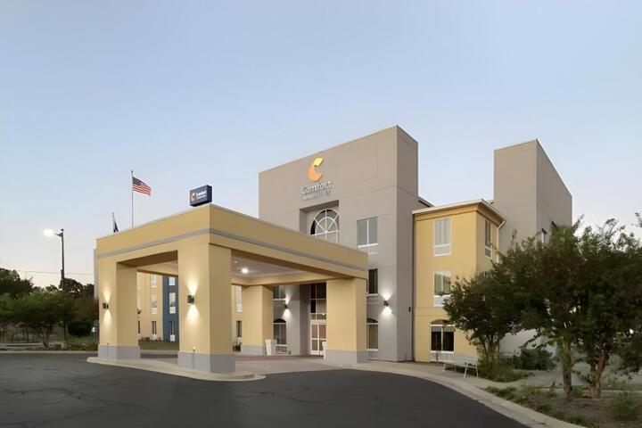 Comfort Inn & Suites Ruston-East