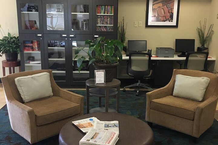 Candlewood Suites Windsor Locks Bradley Arpt by IHG