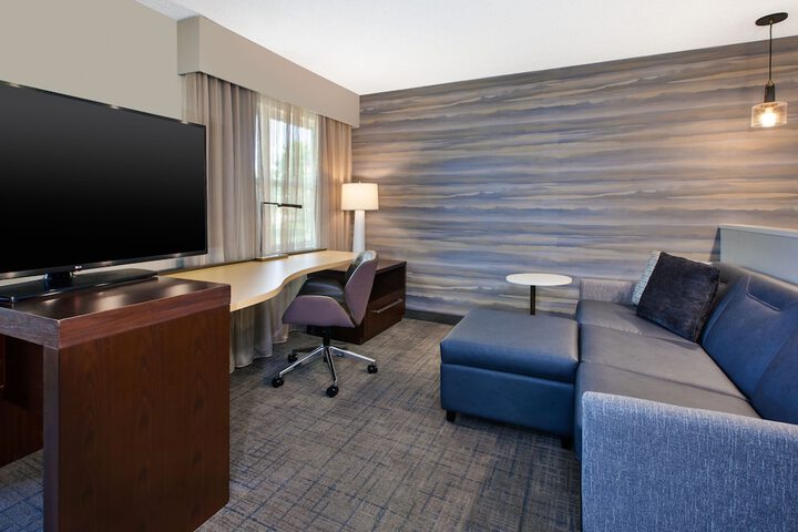 Room 21 of 45