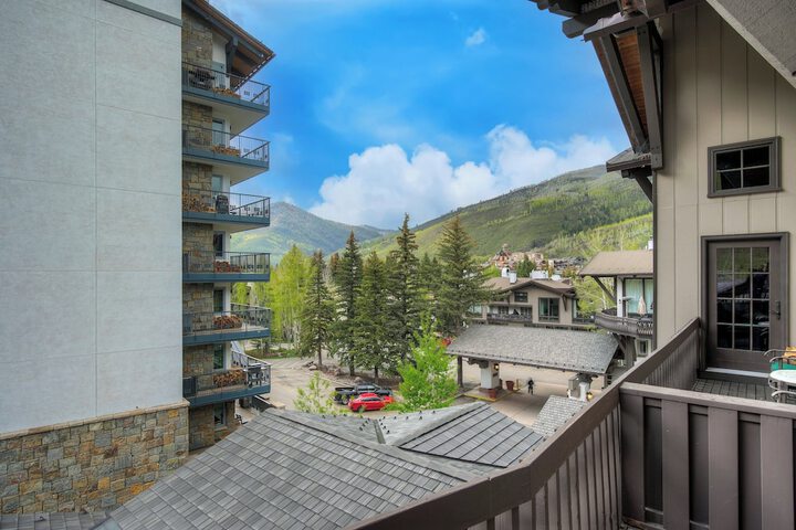 The Lodge at Vail a RockResort by Vail Resorts