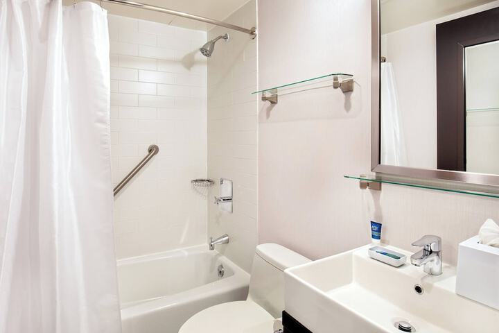 Four Points by Sheraton Midtown-Times Square