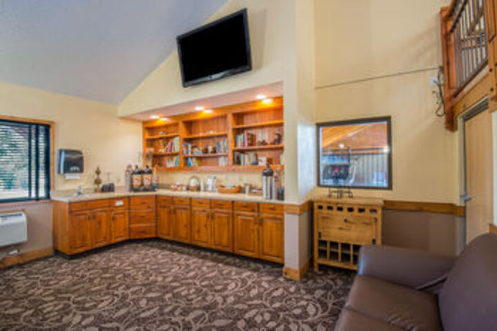Americinn Lodge and Suites Eagle