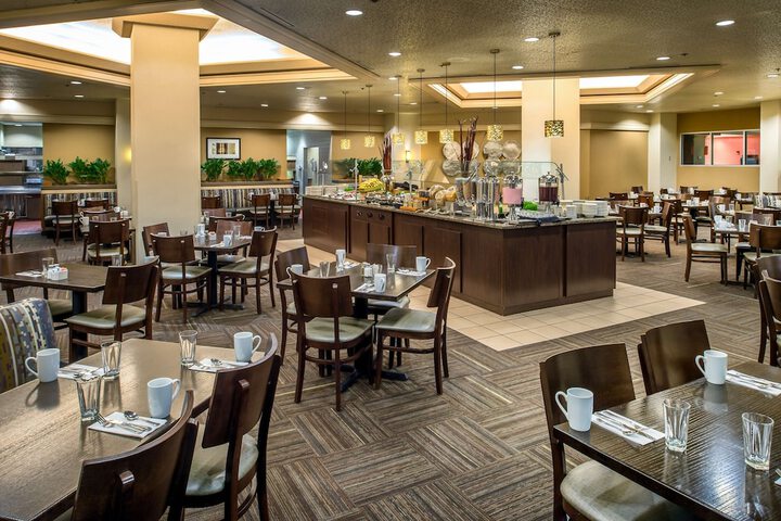 Breakfast/Coffee Service 105 of 116