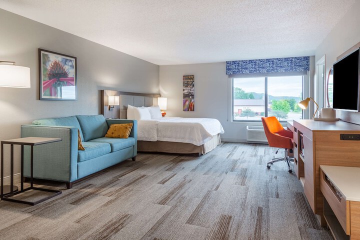 Room 21 of 27