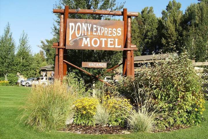 Hotel 5 of 21