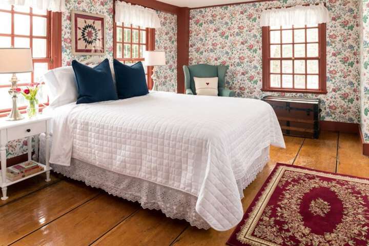 Waldo Emerson Inn