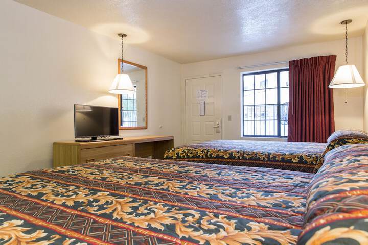 Room 14 of 44