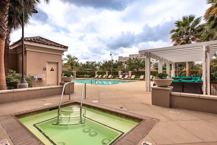 Homewood Suites by Hilton Oxnard / Camarillo