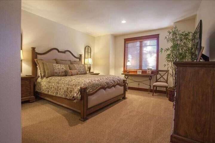 Room 42 of 54