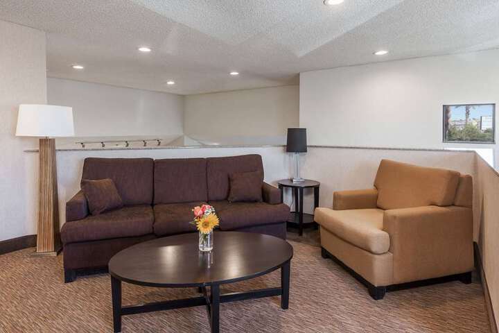 Hotel Interior 18 of 124