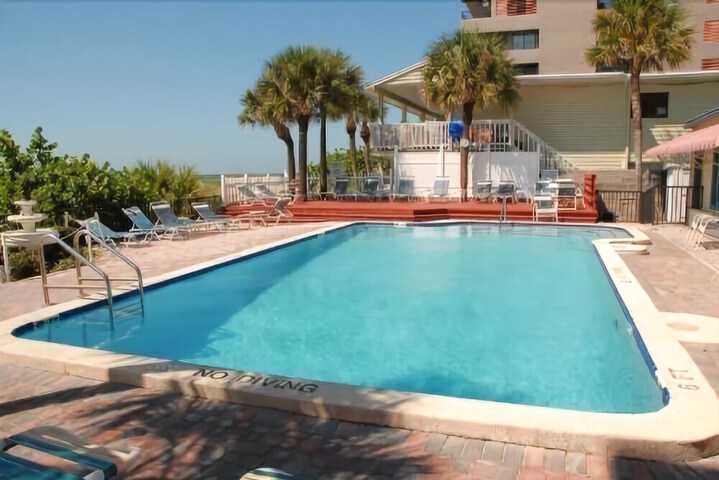 Gulf Towers Resort Motel