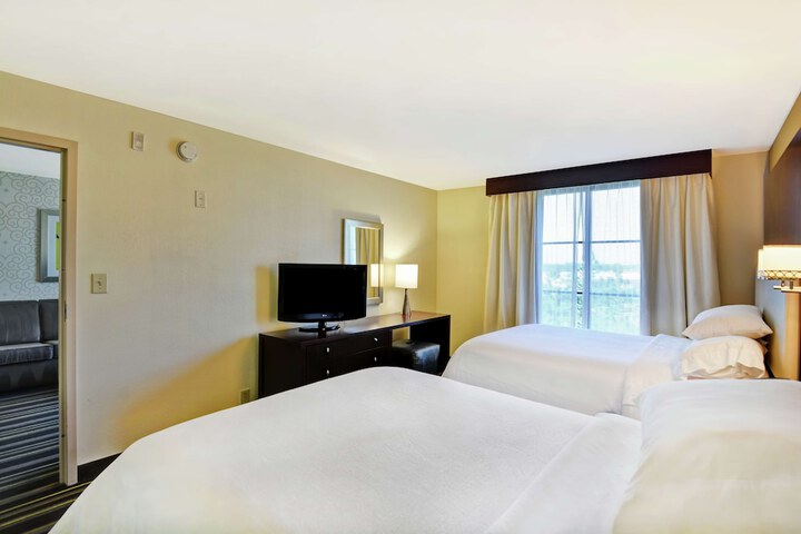 Room 32 of 78