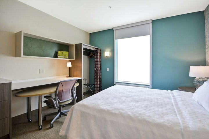 Room 14 of 40