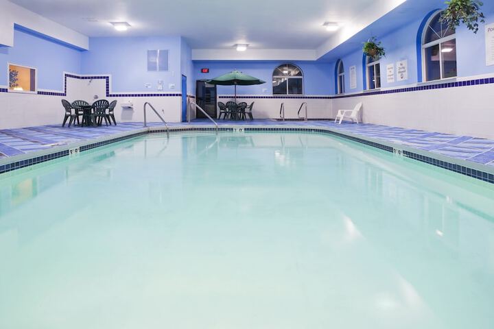 Pool 3 of 37