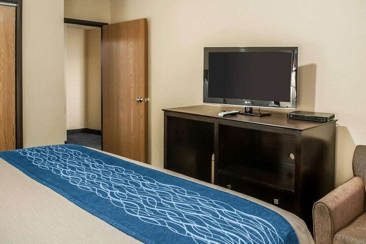 Room 13 of 21