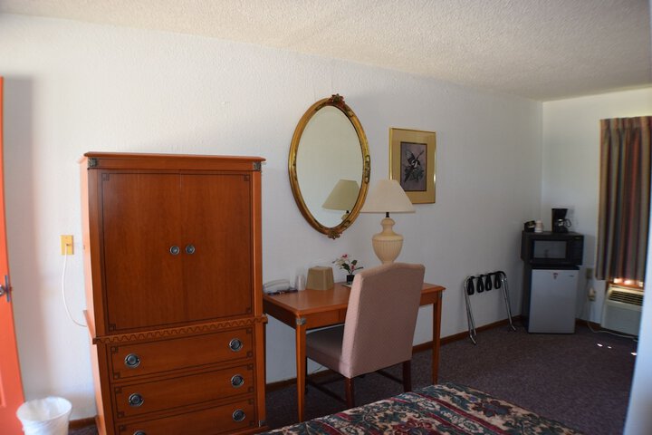 Best Budget Inn