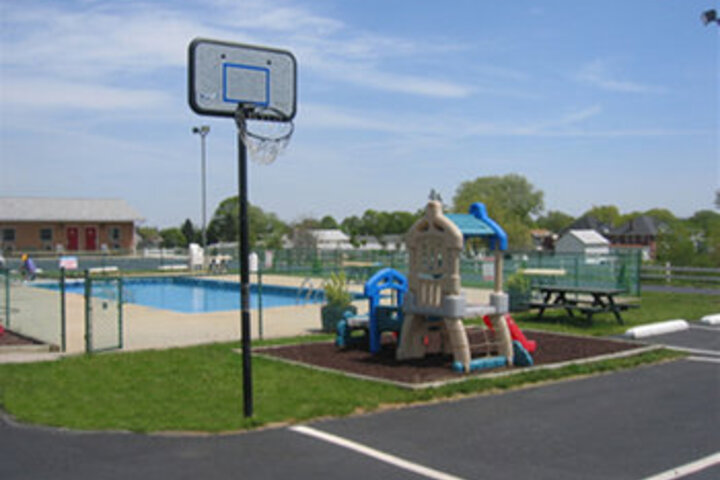 Pool 18 of 56