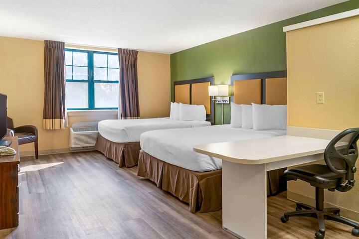 Room 15 of 29