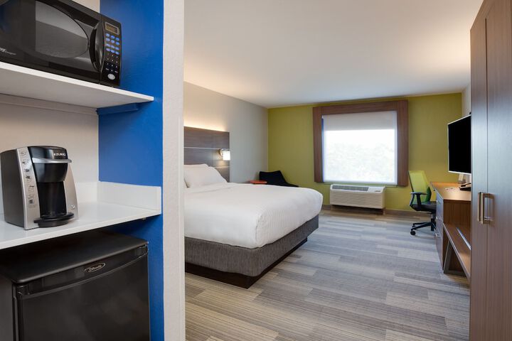 Room 30 of 57