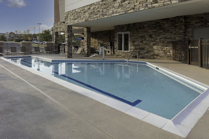 Pool 3 of 28
